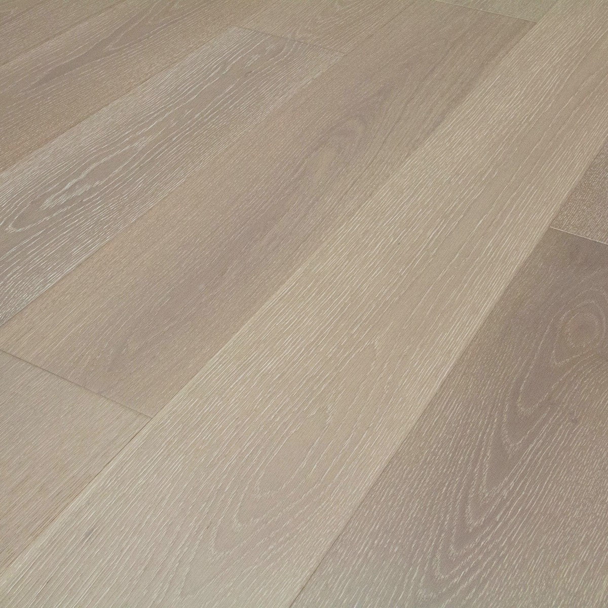 7.5" WIRE BRUSHED NISEKO WHITE OAK
