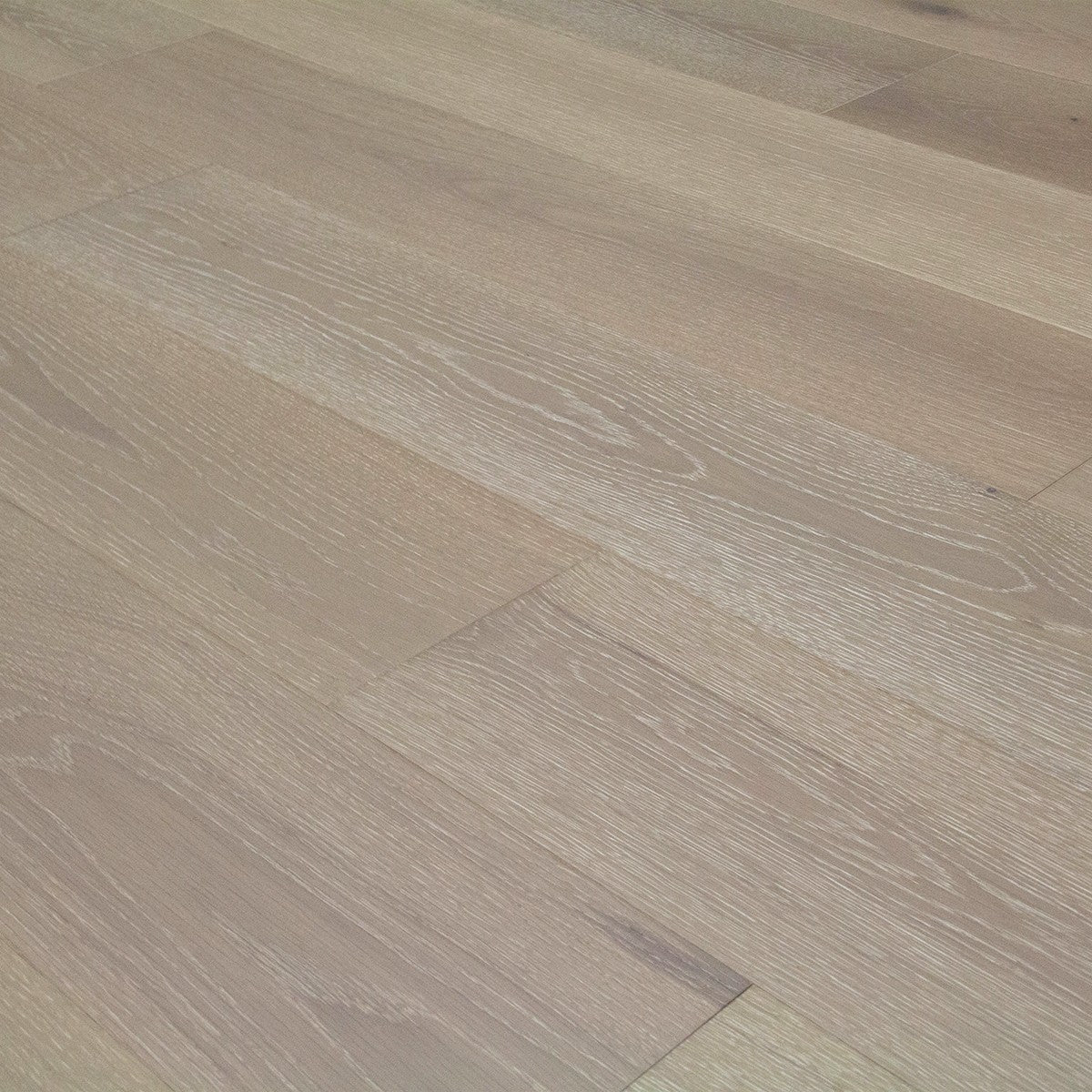 7.5" WIRE BRUSHED NISEKO WHITE OAK