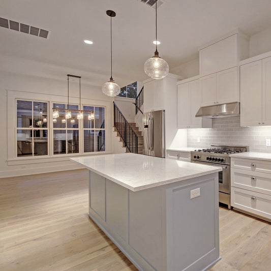7.5" WIRE BRUSHED NISEKO WHITE OAK